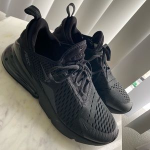 Nike Air Max 270